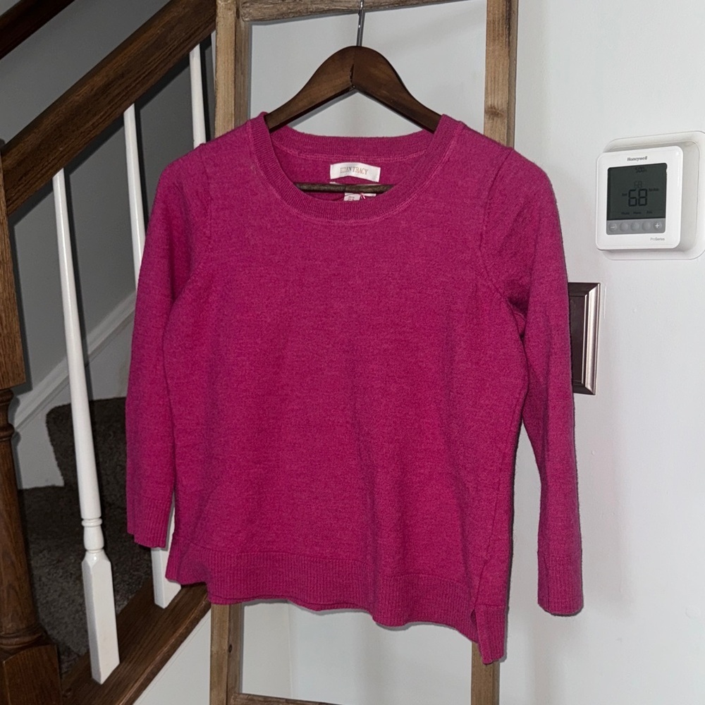 Ellen Tracy Fuchsia 100% Merino Wool Sweater